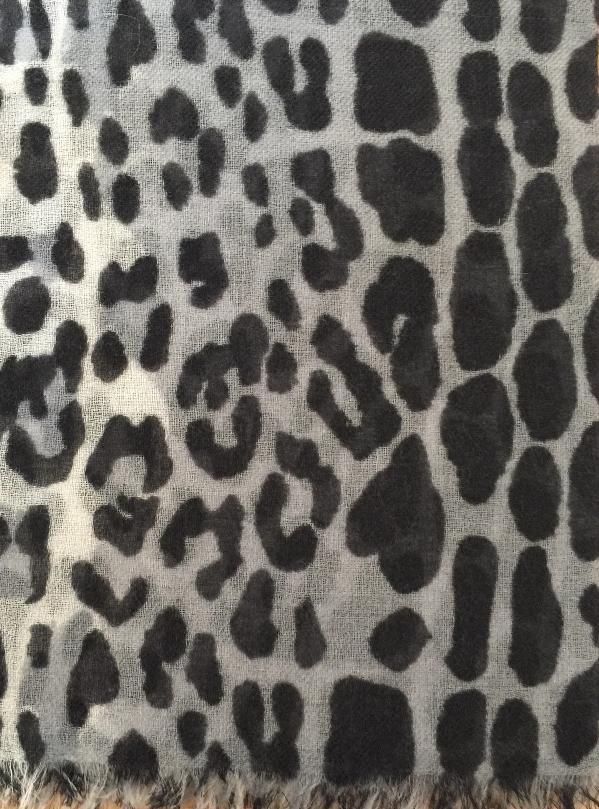 Cashmere Scarf Teresa Snow Leopard