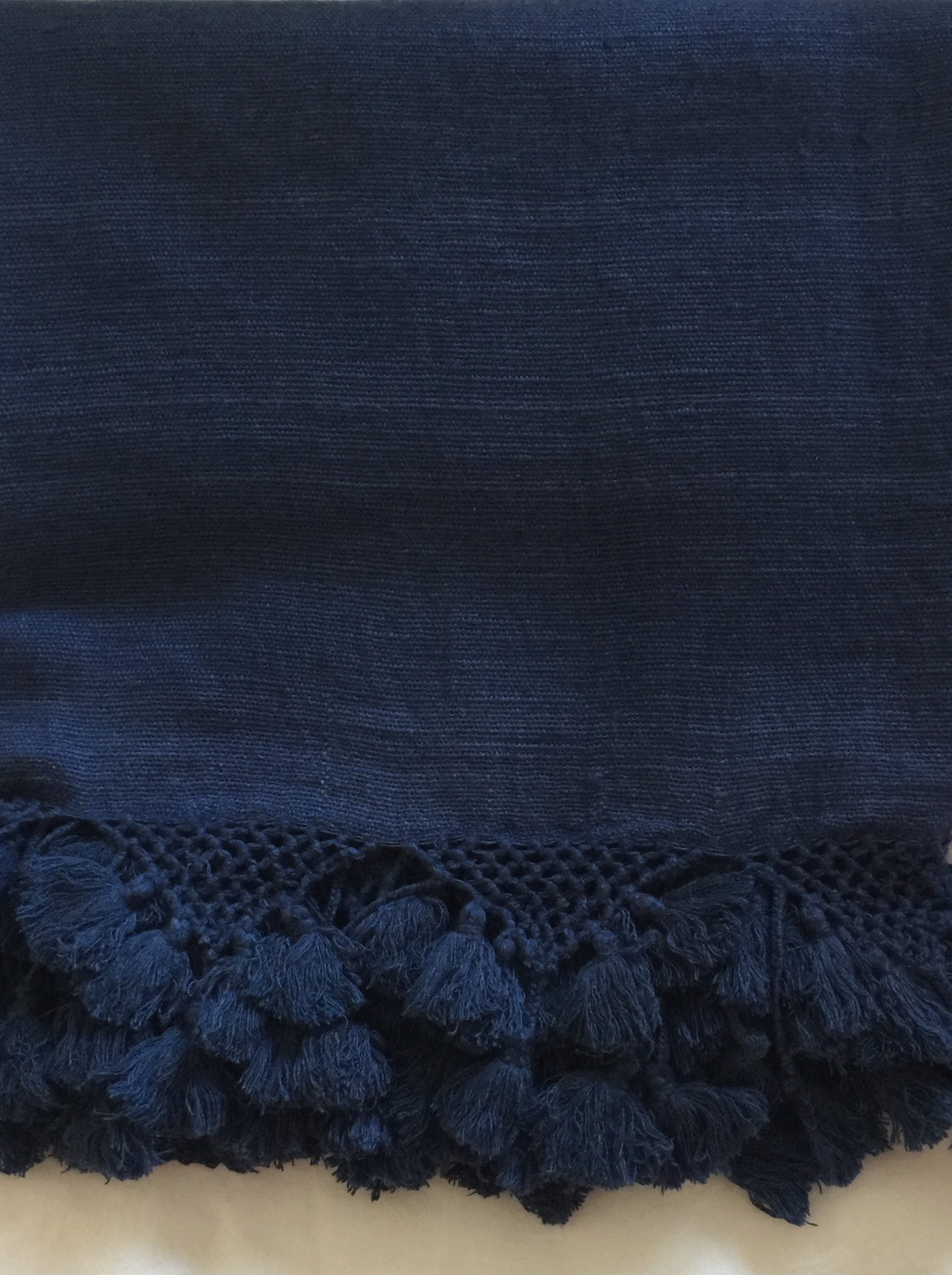 Cashmere Blanket Thakali Pom